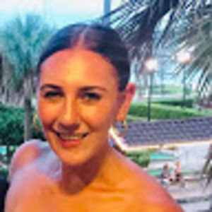 Meet your Posher, Carly